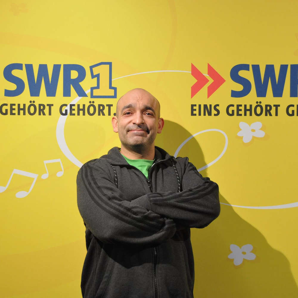 Django Asül, Deutsch-türkischer Kabarettist