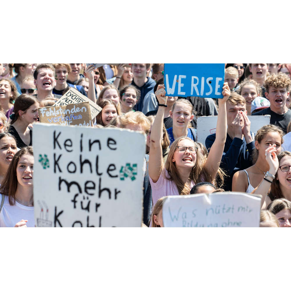 Wenn YouTube rebellisch wird - Was bewirkt der Jugendprotest? | Forum