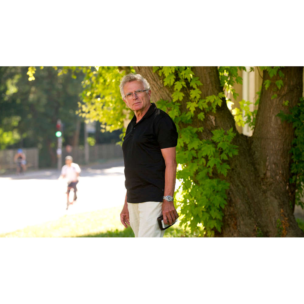 Der Querdenker - Niels Birbaumer und seine Locked-in-Patienten | Tandem